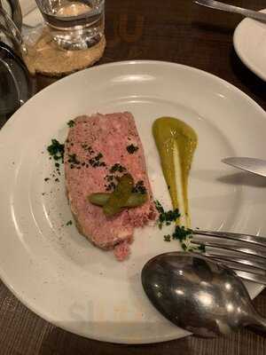 炭焼き & Wine利三郎