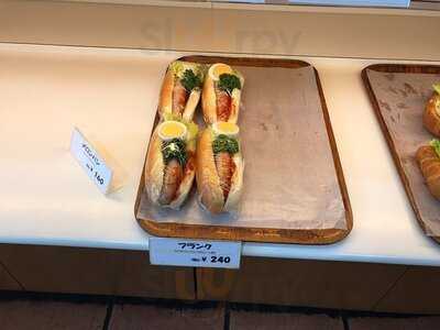 丸栄ベーカリー中央店