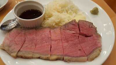 ステーキ&トラットリア カルネジーオ 大手町