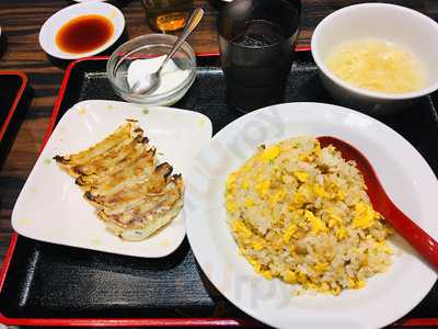 ミンミン 飯田橋サクラテラス店
