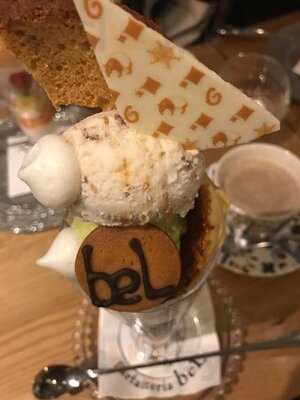 夜パフェ専門店 Parfaiteria Bel