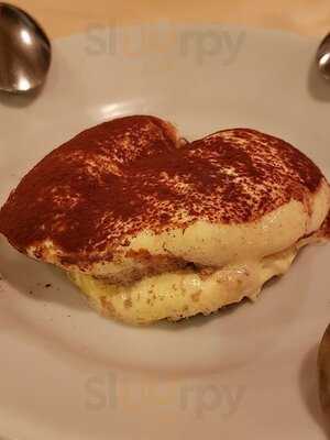 トラットリア ラ テスタドゥーラ