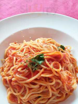 レストランマルシャン