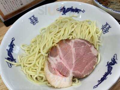 厳選煮干しらーめん 初代 にぼ助