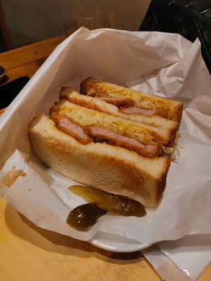 新潟カツ丼 タレカツ 神保町すずらん通り店