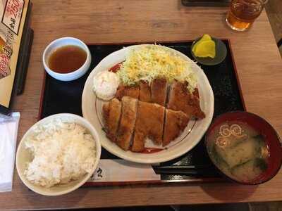 鳥良商店 国際フォーラム横店