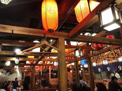 鳥良商店 国際フォーラム横店