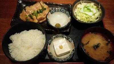 てしごとや ふくの鳥 神保町店