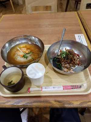 ビビンバq あべのキューズモール店