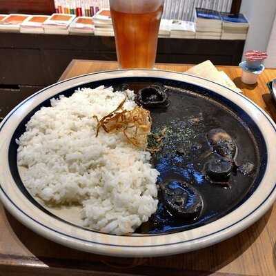 カフェ 神保町ブックセンター With Iwanami Books