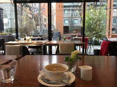 マーガレットハウエル ショップ&カフェ