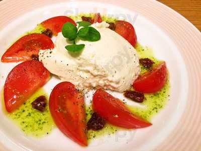 鉄板bistro Jeujeu 神田