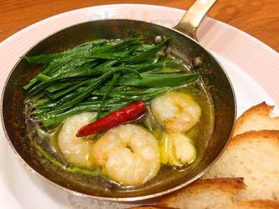 鉄板bistro Jeujeu 神田