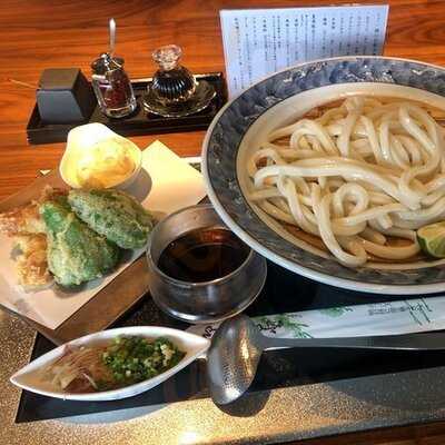 ナダバン バイ ハル ヤマシタ