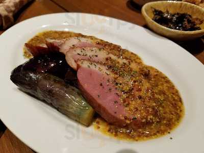 ニッポンバル 大阪駅前第四ビル店 桜の間