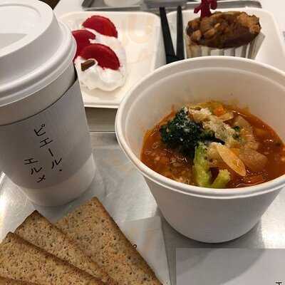 ピエール・エルメ 丸の内