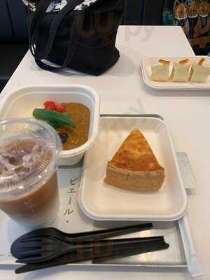 ピエール・エルメ 丸の内