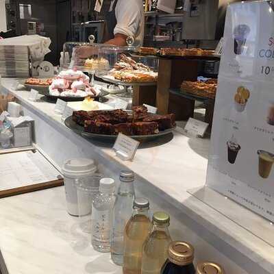 ピエール・エルメ 丸の内