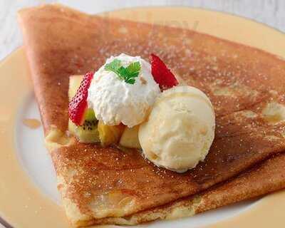 クレープリー スタンド シャンデレール 天王寺