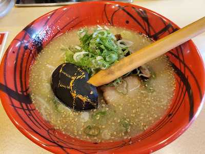博多ラーメンげんこつ 四貫島店