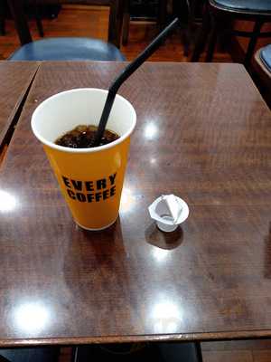 Every Coffee 大阪肥後橋店