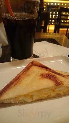 Every Coffee 大阪肥後橋店