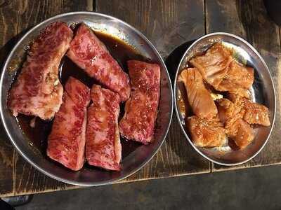 小川商店 虎目横丁店