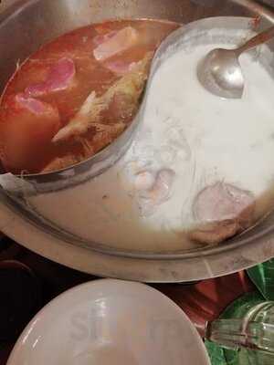 クワンチャイ タイ食堂 茶屋町店