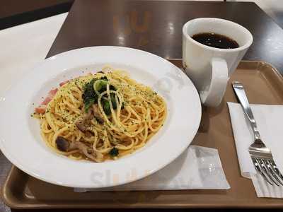 ホリーズカフェ 大阪駅前第1ビル店