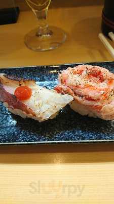 千日前まぐろセンター