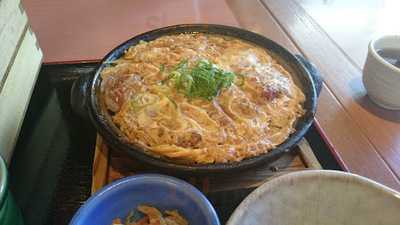 十割そばやまなか