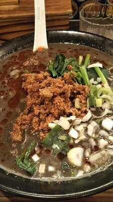 麺飯食堂 ひら匠