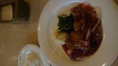 フォルクス西参道