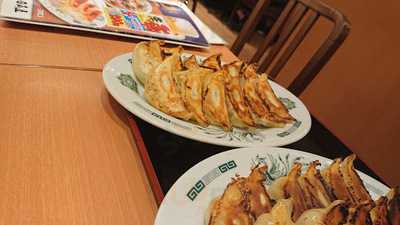 日高屋　新橋駅前店