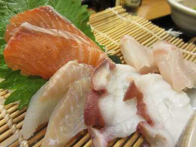 魚蔵 ねむろ 秋葉原駅前店