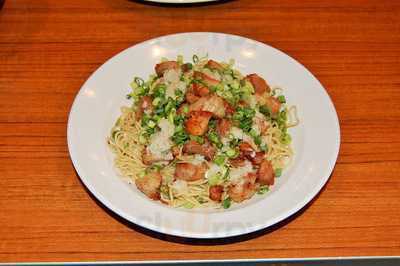 とんこつらーめん俺式 東京駅店