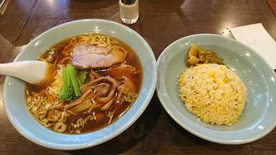 神田餃子屋 本店