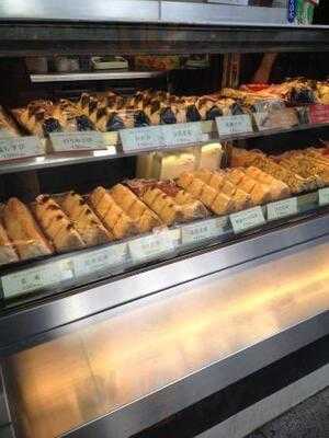 おむすび権米衛ヨドバシ秋葉原店