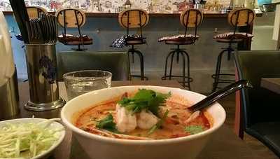 ヤムヤムアイサム 神保町