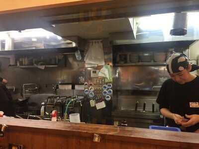 伝説のすた丼屋 渋谷宇田川町店