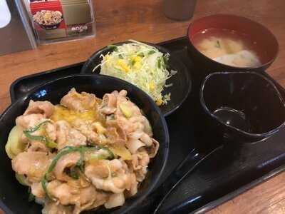 伝説のすた丼屋 渋谷宇田川町店