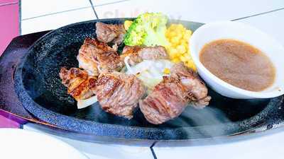 洋食とステーキ 健