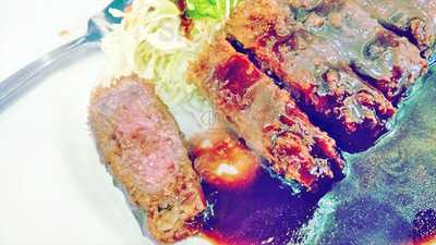 洋食とステーキ 健