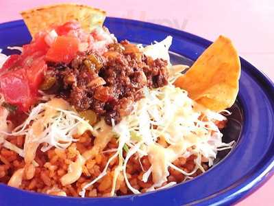 墨国回転鶏酒場　梅田茶屋町店