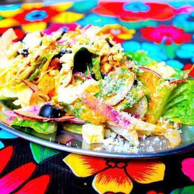 墨国回転鶏酒場　梅田茶屋町店