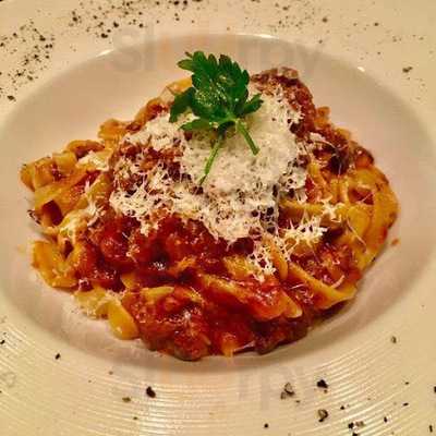 ワイン&ダイニングバー テラッチ