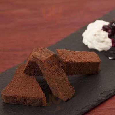 ワイン&ダイニングバー テラッチ