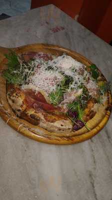 タヴェルナ ハレ&カフェ ハレ