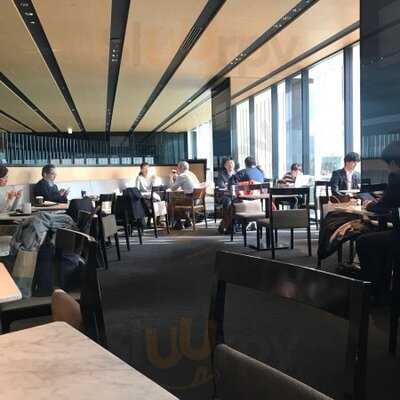 タリーズコーヒー 日本経済新聞社太陽樹店