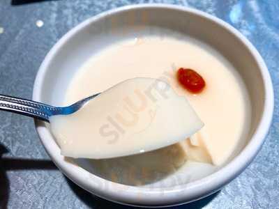 本格四川料理 刀削麺 川府 神保町店